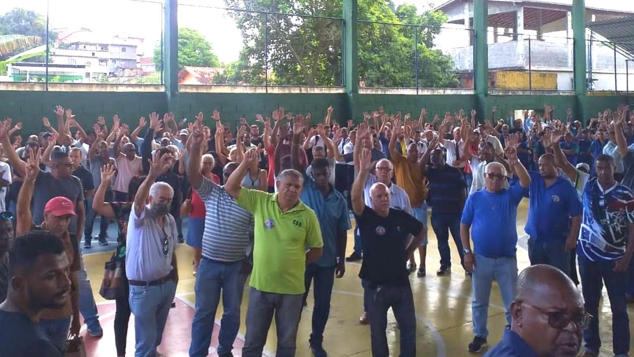 Rodoviários de Niterói a Arraial do Cabo iniciam campanha salarial para 2024