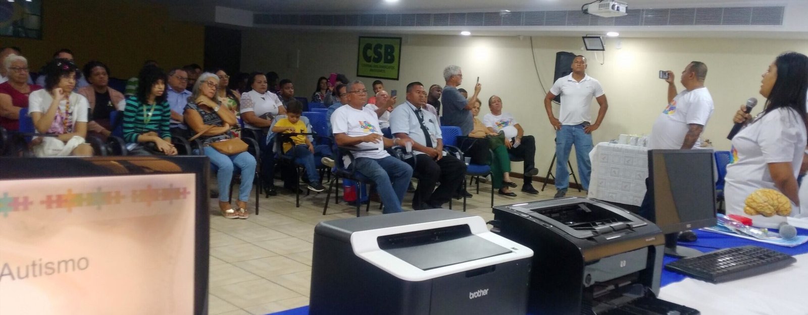 Sintronac realiza palestras sobre autismo pela campanha Abril Azul