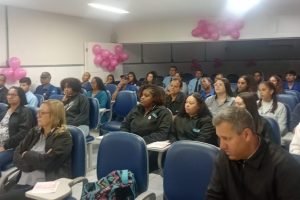 Departamento Feminino do Sintronac orienta para a prevenção do câncer de mama